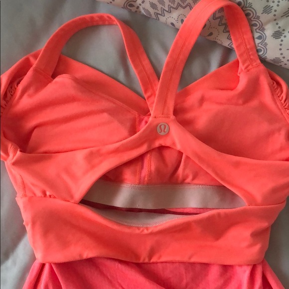 Lulu Lemon Athletic Top - Picture 2 of 3